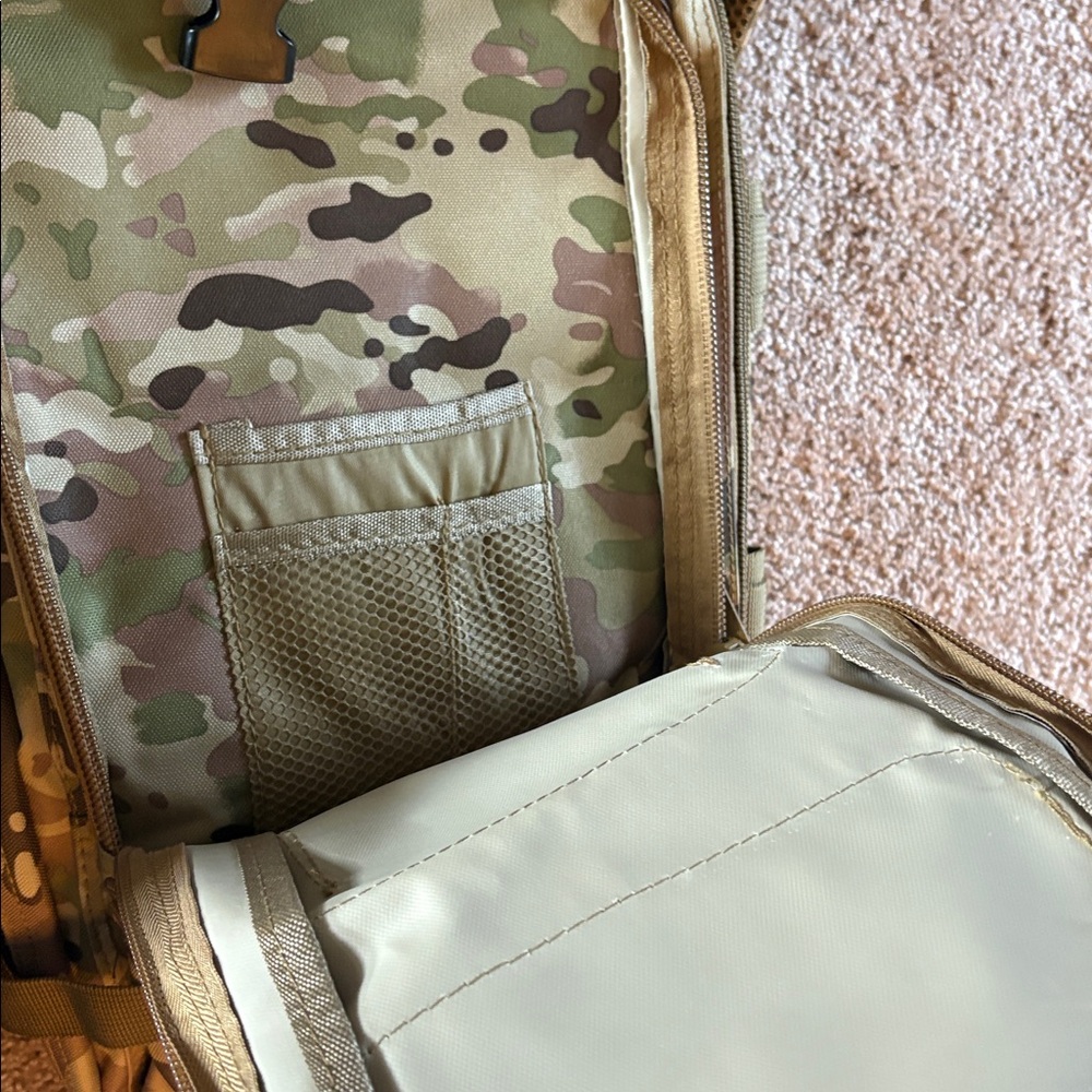Camo water resistant Backpack
Military Uniform Supply Brand - Picture 4 of 9